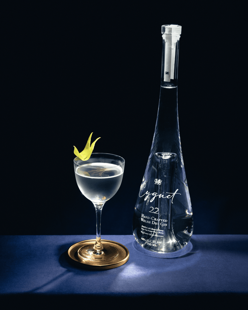 Queen's Cygnature Martini